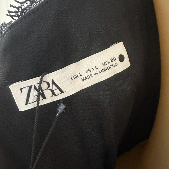 Zara ASYMMETRIC HEM JUMPSUIT LIMITED EDITION Satin. Black. Size Large NWT - Picture 3 of 9